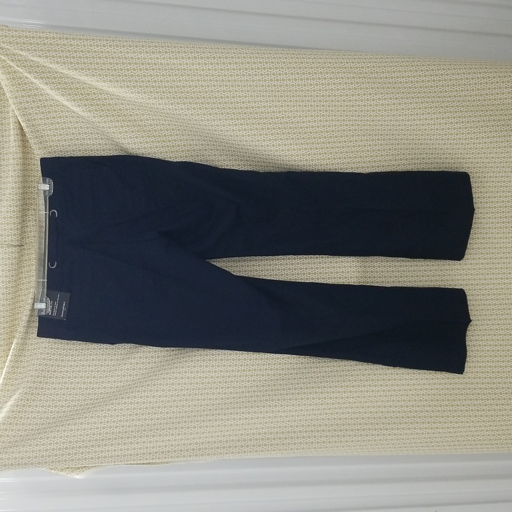Banana Republic Navy Pants with drawstring - Picture 3 of 12